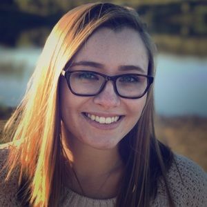 Meet your Posher, Shea